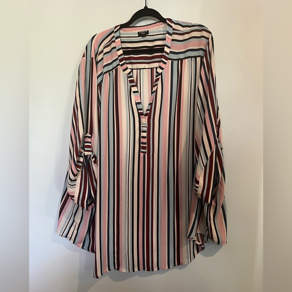 Torrid Harper Stripped 3/4 Sleeve Pullover Blouse